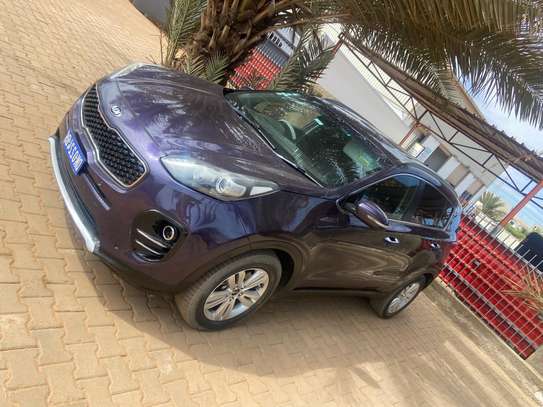Kia Sportage SUV 5 portes violet foncé image 1