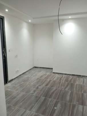 MAGNIFIQUE APPARTEMENT F3 ET F4 A LA CITE KEUR GORGUI image 5