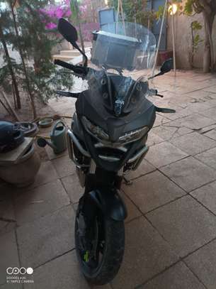 Vend Honda crossrunner image 3