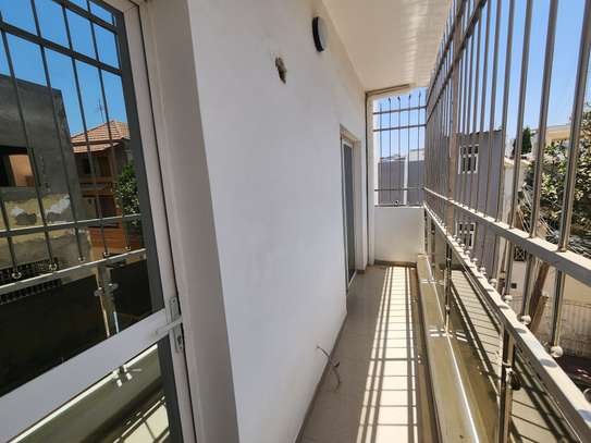 Appartement moderne F4 à louer image 3