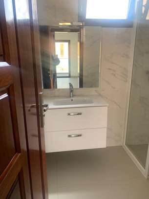 Très bel Appartement à louer image 8