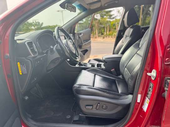 KIA SPORTAGE EX 2018 image 11