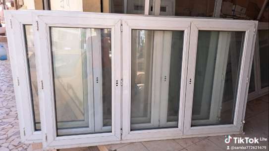 Fenetre pvc quasi blindee antibruit double vitrage image 2