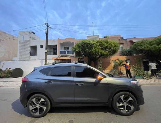 Hyundai Tucson  1.6  Année 2016 image 4