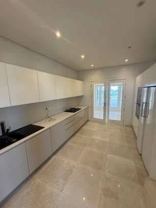 APPARTEMENT F4 HAUT STANDING  POINT E image 2