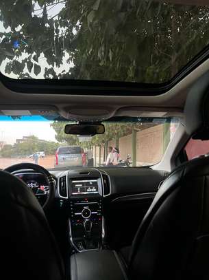 ford edge sport image 9