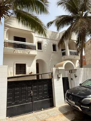 VILLA R+1 A LOUER image 1