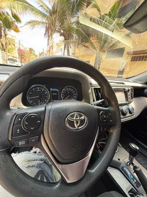 TOYOTA RAV 4 XLE ANNÉE 2017 image 9