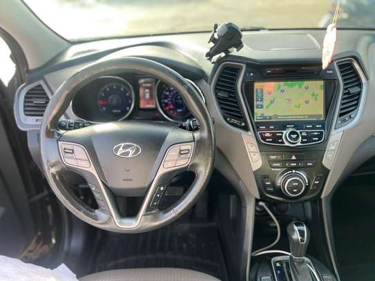 Hyundai Santa Fe image 13