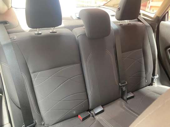 Ford Fiesta 2014 image 5