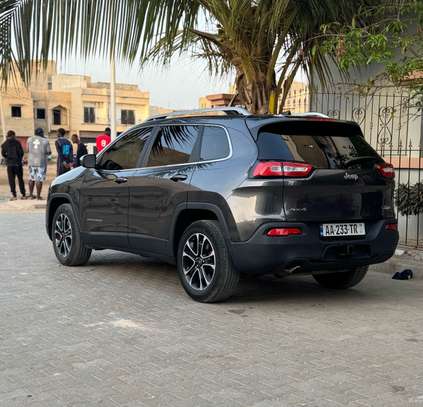 Jeep cherokee image 6