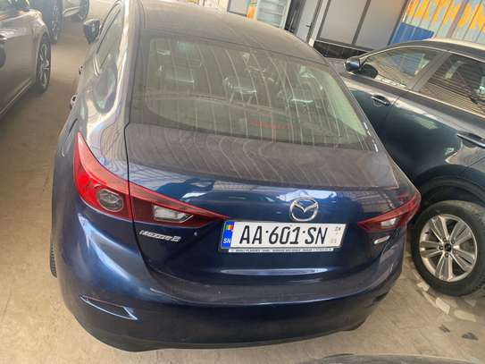 Mazda 3 2017 full option image 5