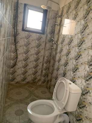 Appartement de 2ch a Sacre Coeur 3 VDN image 11