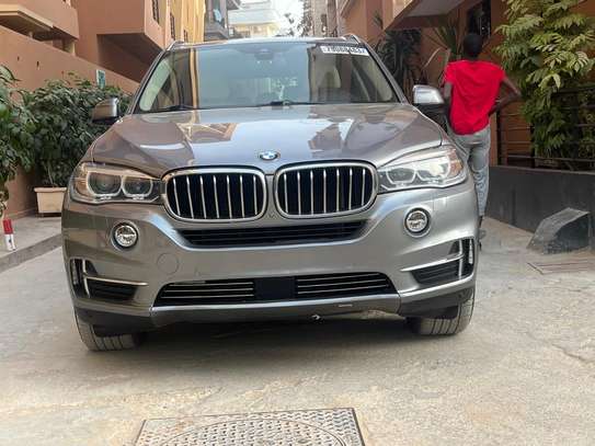 BMW X5 _2017 image 2