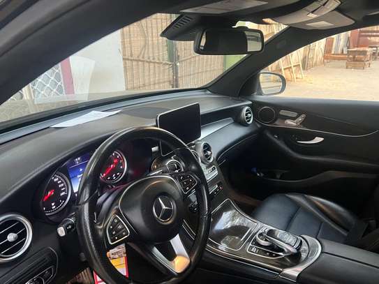 Mercedes-Benz GLC 300 2017 image 3