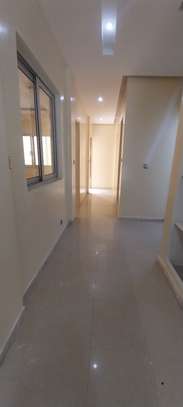 A louer appartements rénovés à.la cité keur guorgui image 10