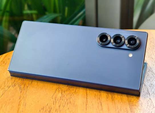 Samsung Galaxy Fold 6 256GB image 1