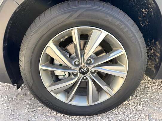 Hyundai Santa fe Sport image 14