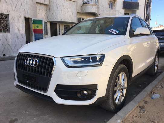 LOCATION AUDI Q3 ESSENCE MANUELLE image 1