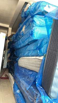 MATELAS VENANT 3 Place 2 Place 1 Place image 3