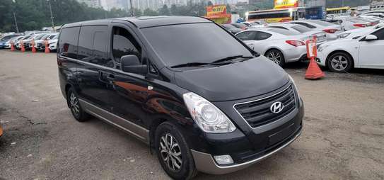 HYUNDAI STAREX 14 PLACES image 1