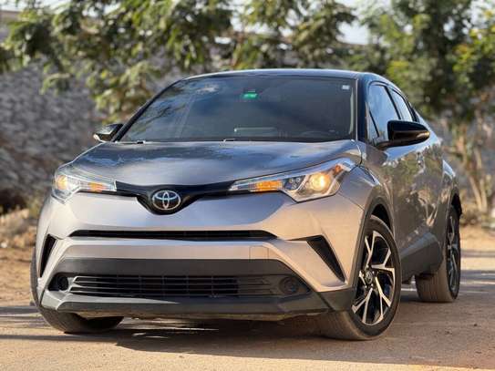 TOYOTA C-HR 2019 image 1