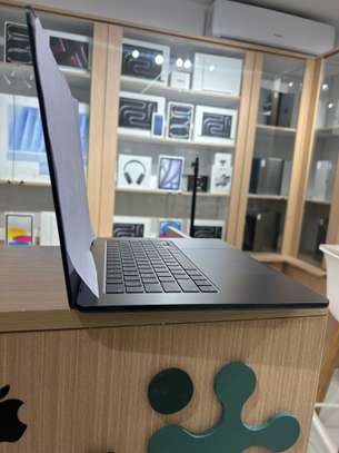 Macbook Air 2025 15 Pouces - M4 | 16GB RAM | 512 image 4