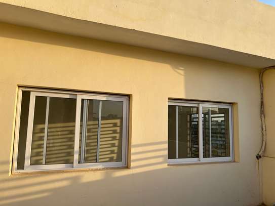 Location Appartement 4 pièces + Terrasse - Sicap Amitié 3 image 4