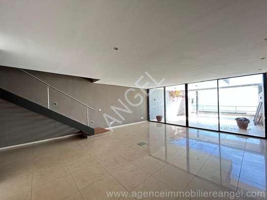 Ref_2786_PL Bel appartement  en duplex avec vue sur mer image 3