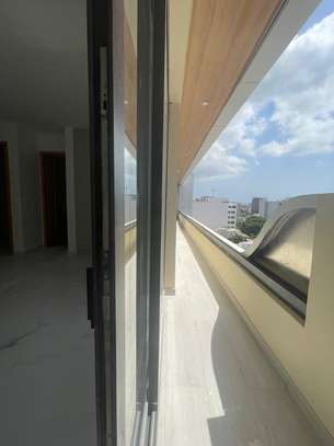 F4 Neuf et Moderne au point e image 7