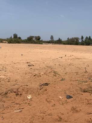 Terrain a vendre bambilor image 2