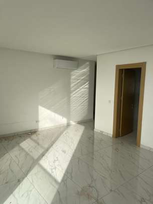 Appartement F5 POINT E image 7