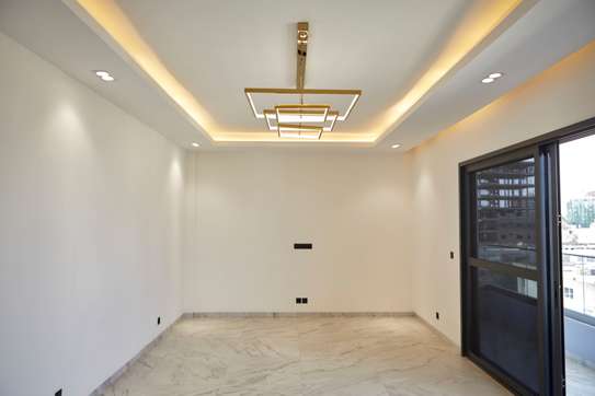 APPARTEMENT F4 A MERMOZ-FANN : LUMINEUX ET SPACIEUX image 3