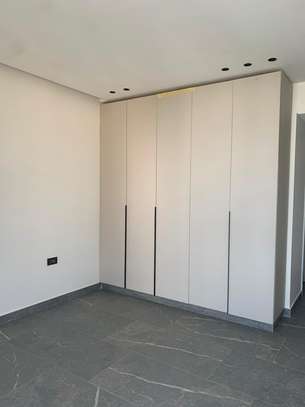 Appartement à louer aux almadies image 3
