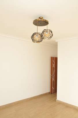 Point e/ Très beaux appartements disponibles à PALAZZO SUIT image 9