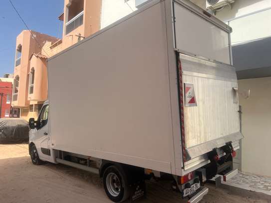 Camions Frigorifiques neufs venant image 11