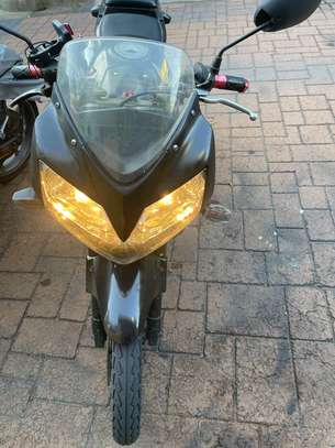 Honda CBR125 image 5