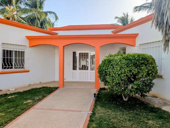 Villa à Saly (entre le centre et la plage) image 5