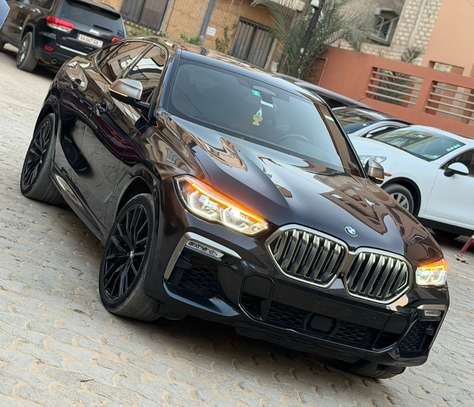 BMW X6 M50i Année 2022 Full Options image 5