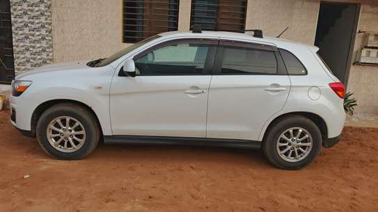 Je vend ma Mitsubishi rvr 2015 automatique essence image 3