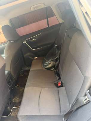 Toyota rav4 2020 hybride image 9