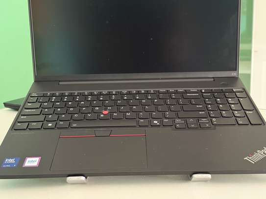 Lenovo Thinkpad E16 image 1