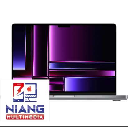 MacBook Pro m2 2022 image 1