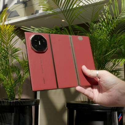 Huawei mate XT 512 giga image 1
