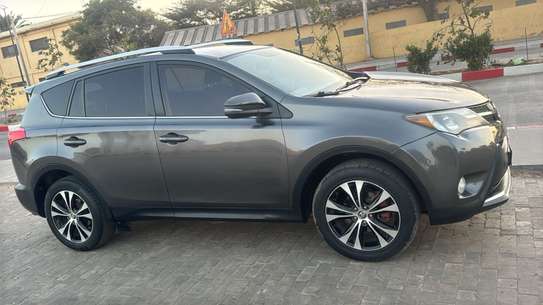 TOYOTA RAV4 2015 image 6