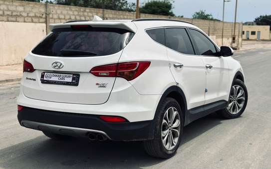 HYUNDAI SANTAFE 2015 image 9