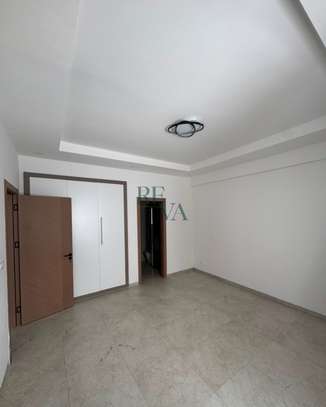 APPARTEMENT F2 À VENDRE À AMITIÉ 1 image 6