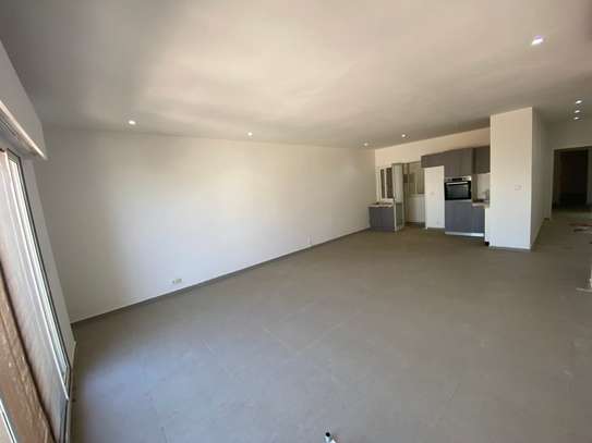 Magnifique appartement virage cité biagui image 12