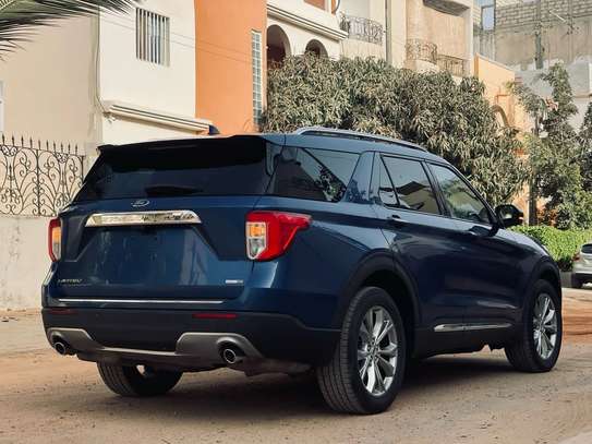 Ford Explorer image 6
