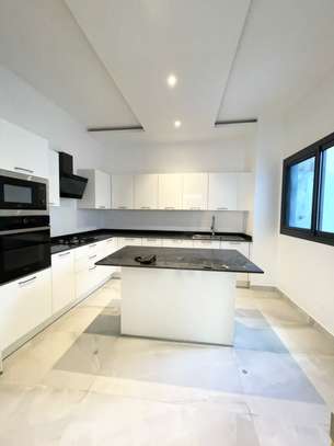 appartement haute standing aux almadies image 9
